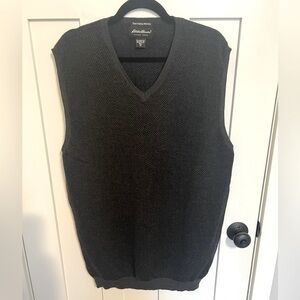 Eddie Bauer Merino Wool Sleeveless Sweater Vest V-Neck XL Tall Gray Chevron